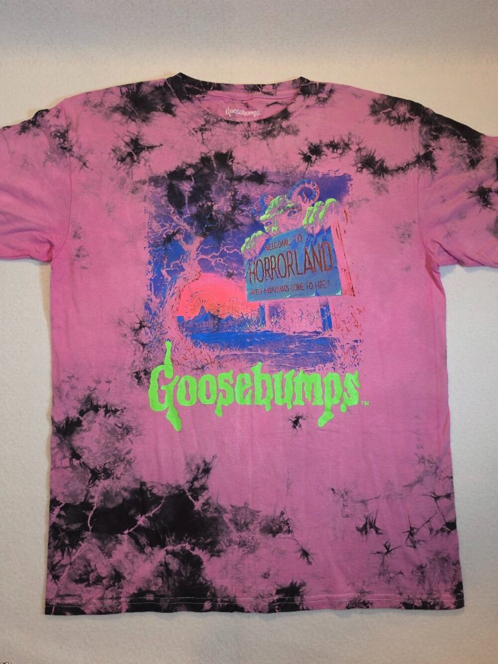 Goosebumps HorrorLand Welcome to HorrorLand Tie Dye Pink Graphic T-Shirt Large L